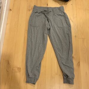 lululemon cropped Gray Sweatpants